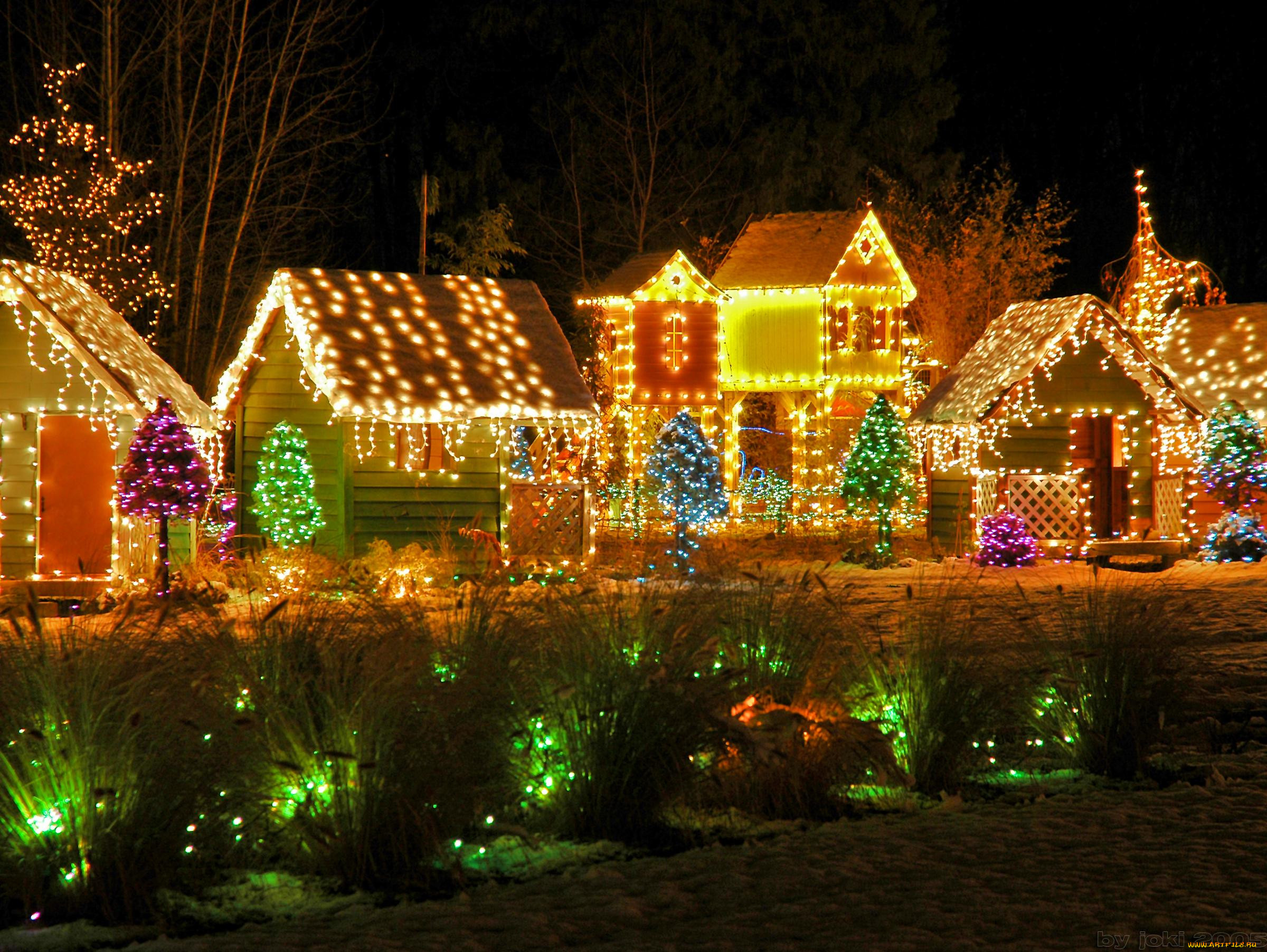 Christmas house. Новогодний дом. Сказочный новогодний дом. Красивый новогодний домик. Новогодние украшения сказочные.